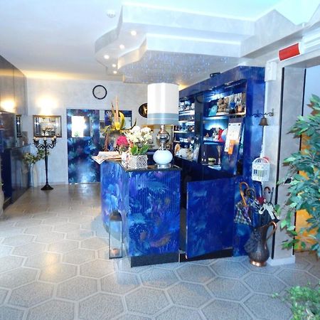 לואנו Hotel Torre Antica מראה חיצוני תמונה