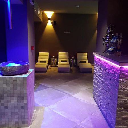 לואנו Hotel Torre Antica מראה חיצוני תמונה