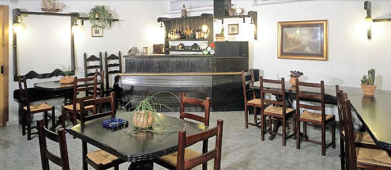 לואנו Hotel Torre Antica מראה חיצוני תמונה