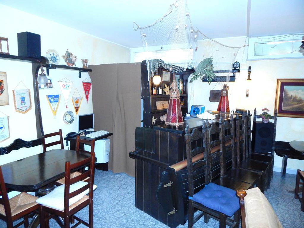 לואנו Hotel Torre Antica מראה חיצוני תמונה