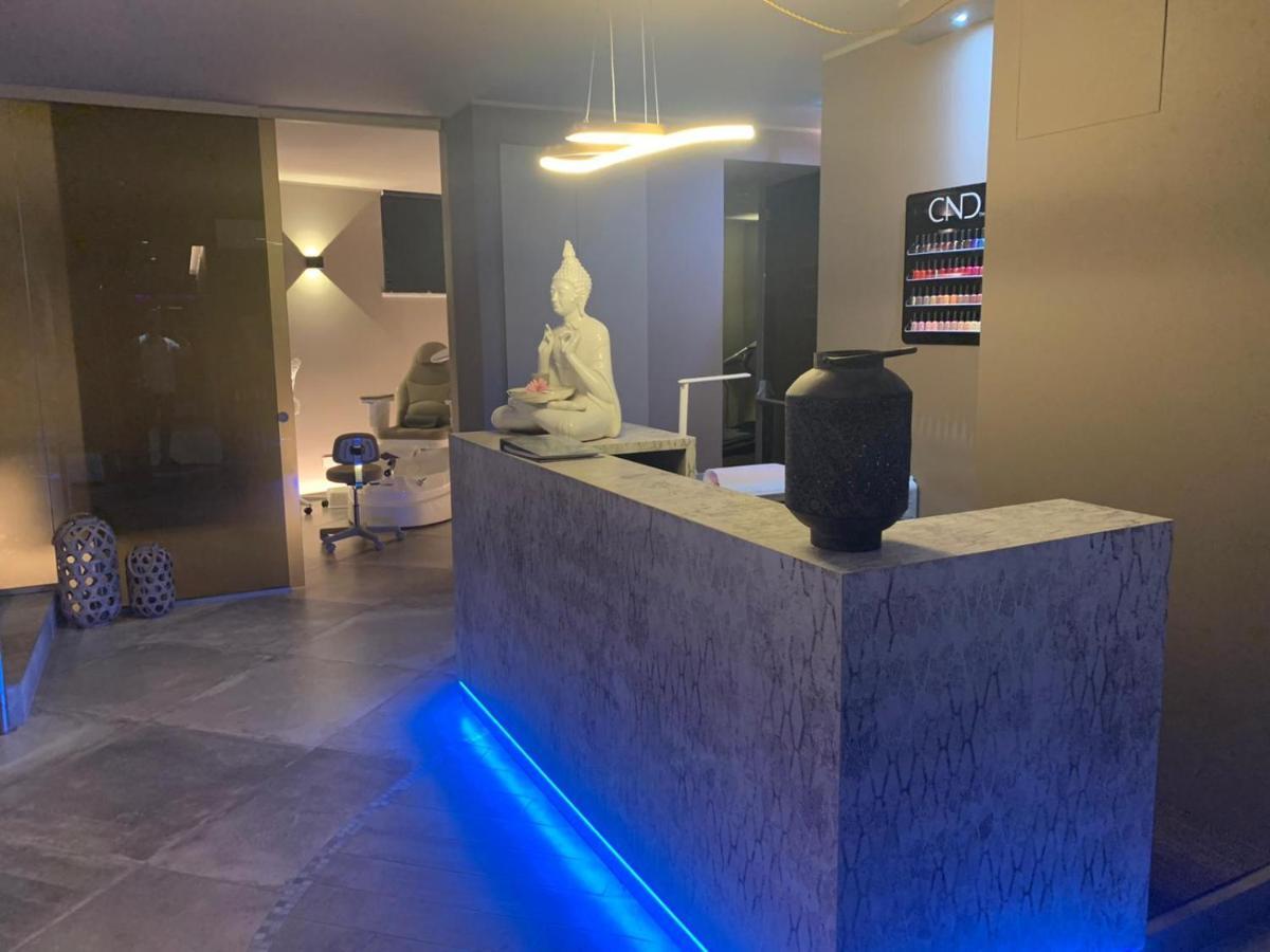 לואנו Hotel Torre Antica מראה חיצוני תמונה